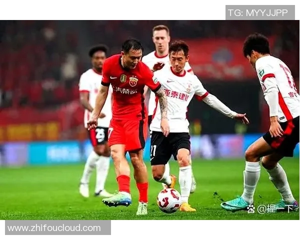 上海排球队以65分领跑总决赛积分榜展现强劲实力 上海排球队以65分领跑总决赛积分榜展现强劲实力