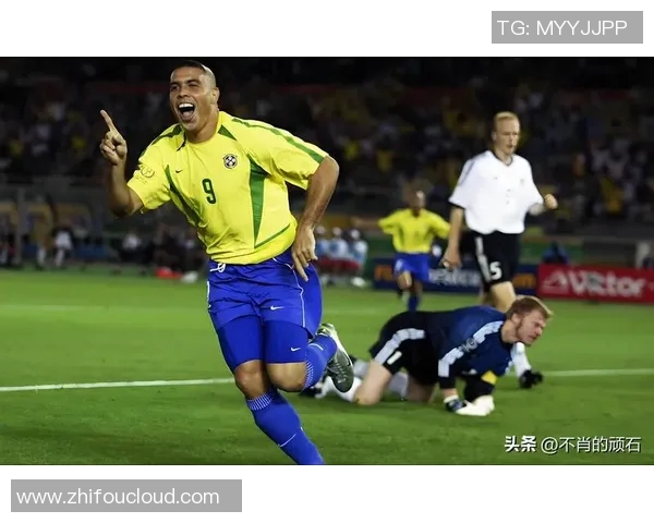 疯狂猜足球明星76挑战你的足球知识极限,快来一起揭晓明星背后的故事与成就