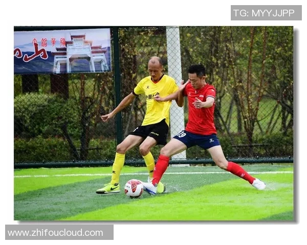 走近绿茵场上的传奇人物深度访谈足球明星的成长与梦想 走近绿茵场上的传奇人物深度访谈足球明星的成长与梦想