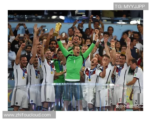 德国6号足球明星的辉煌历程与成就揭秘