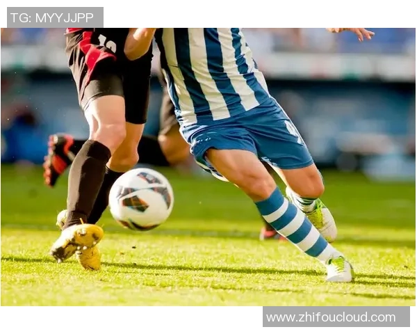 足球明星封闭训练揭秘他们的成长与挑战 足球明星封闭训练揭秘他们的成长与挑战